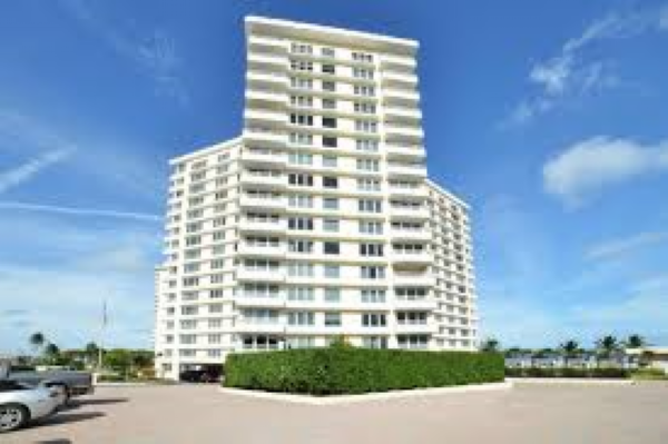 Sabal Shores - Florida Waterfront Condos